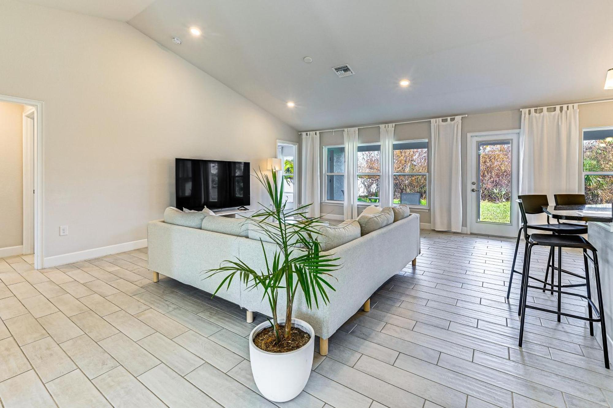 Elegant Port Charlotte Home Less Than 10 Mi To Beach! Exterior foto